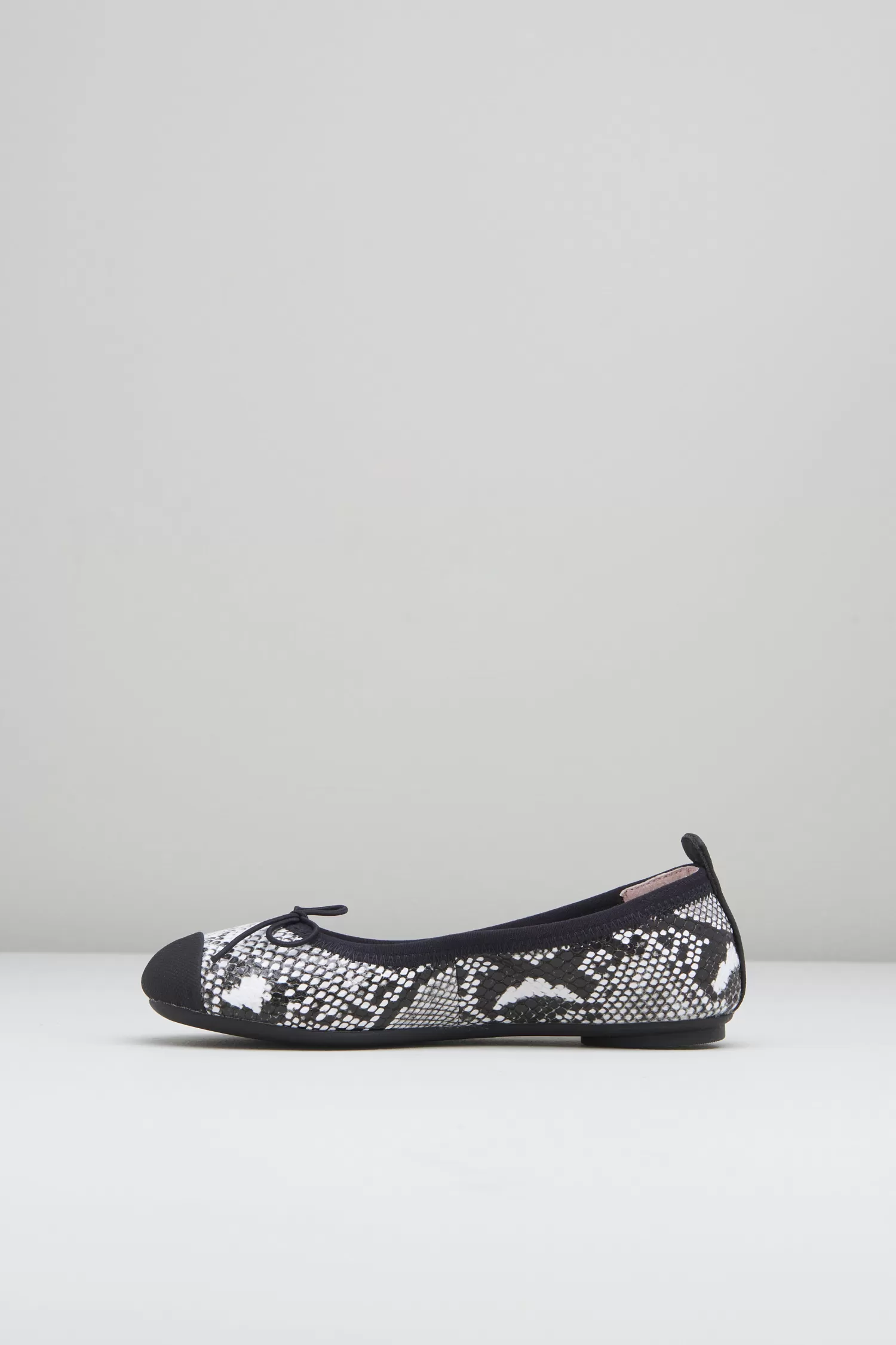 Bloch Girls Astra Ballet Flats^ Ballet Flats