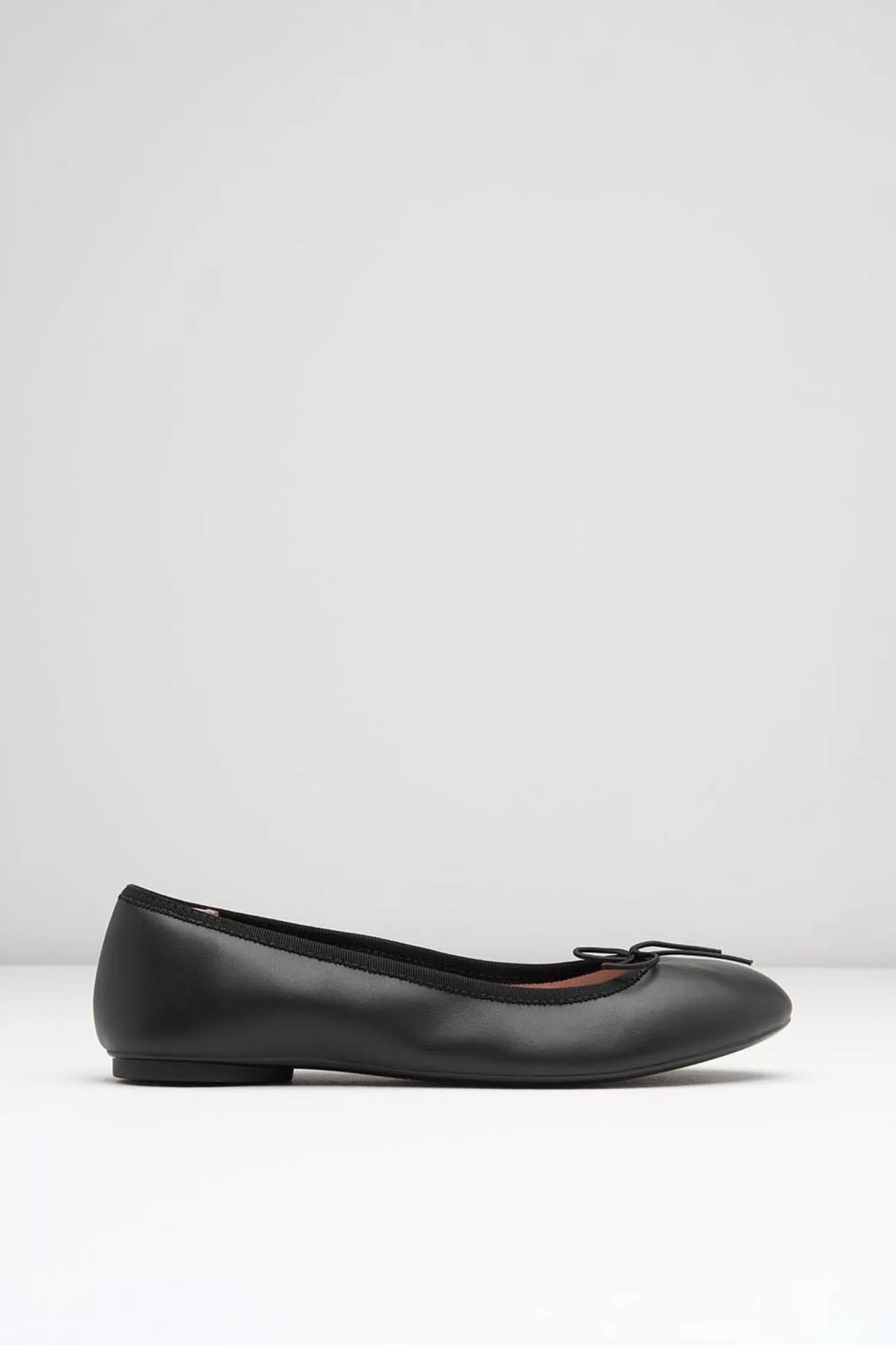 Bloch Ladies Arpina Ballet Flats^ Ballet Flats