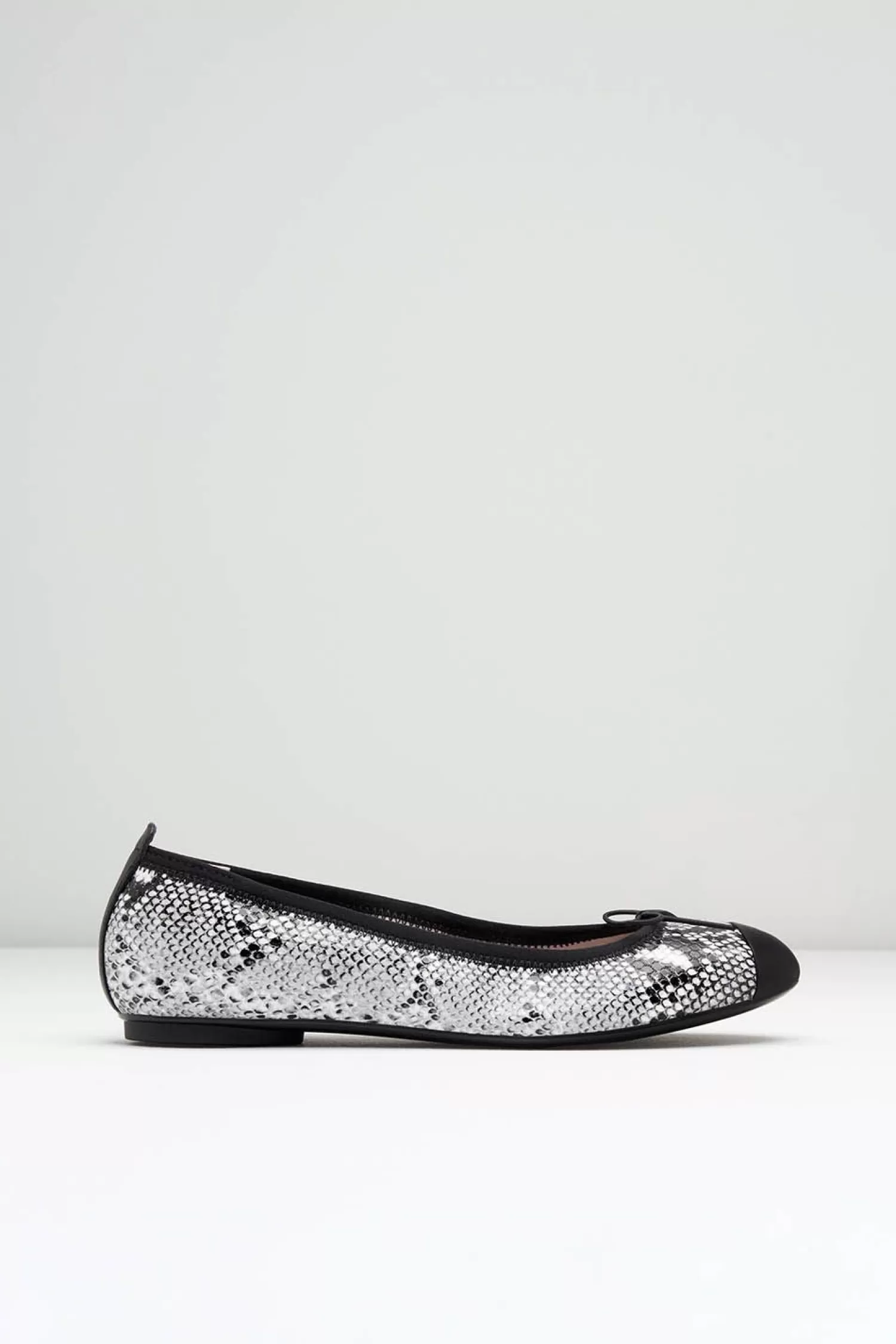 Bloch Ladies Astra Ballet Flats^ Ballet Flats