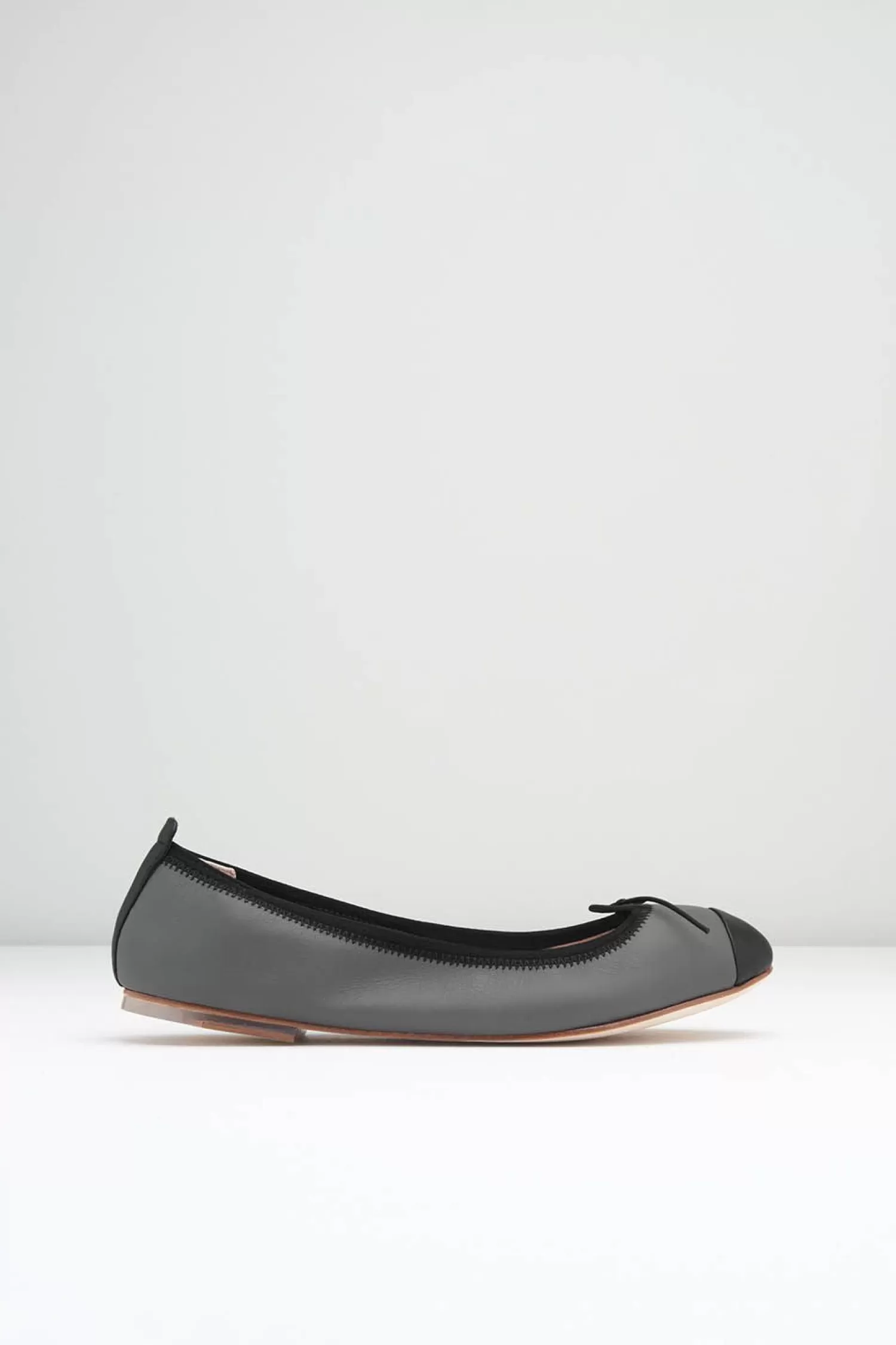 Bloch Ladies Rigel Ballet Flats^ Ballet Flats